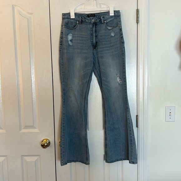 Versona Bellbottom Size 10 Women’s Jeans - Picture 1 of 5